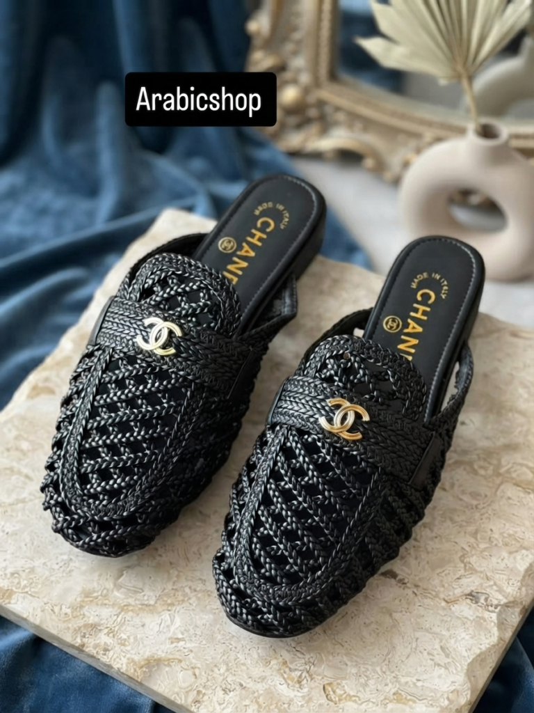 CHANEL sandal